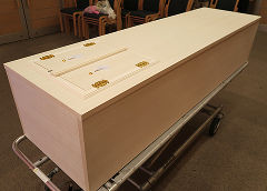 お棺（桐棺）